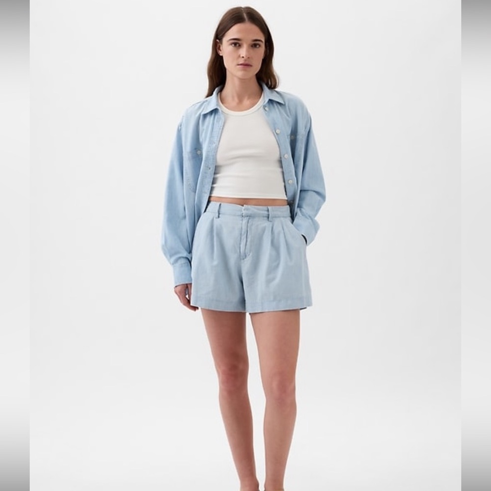 GAP High Rise Shorts